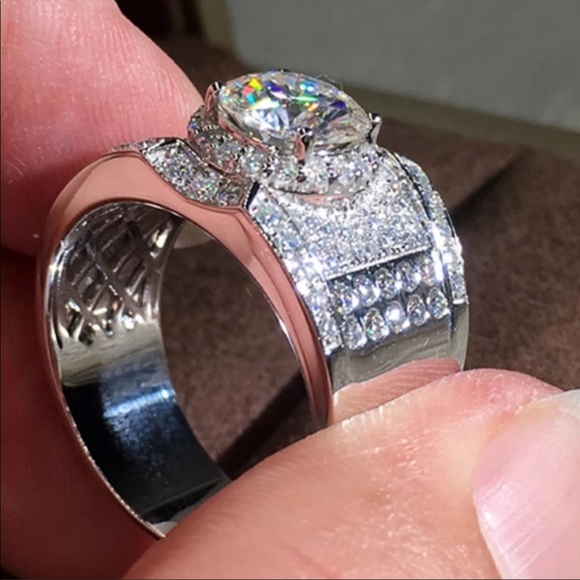 NEW SILVER BLING CUT SOLITAIRE ROCK CUBAN RING